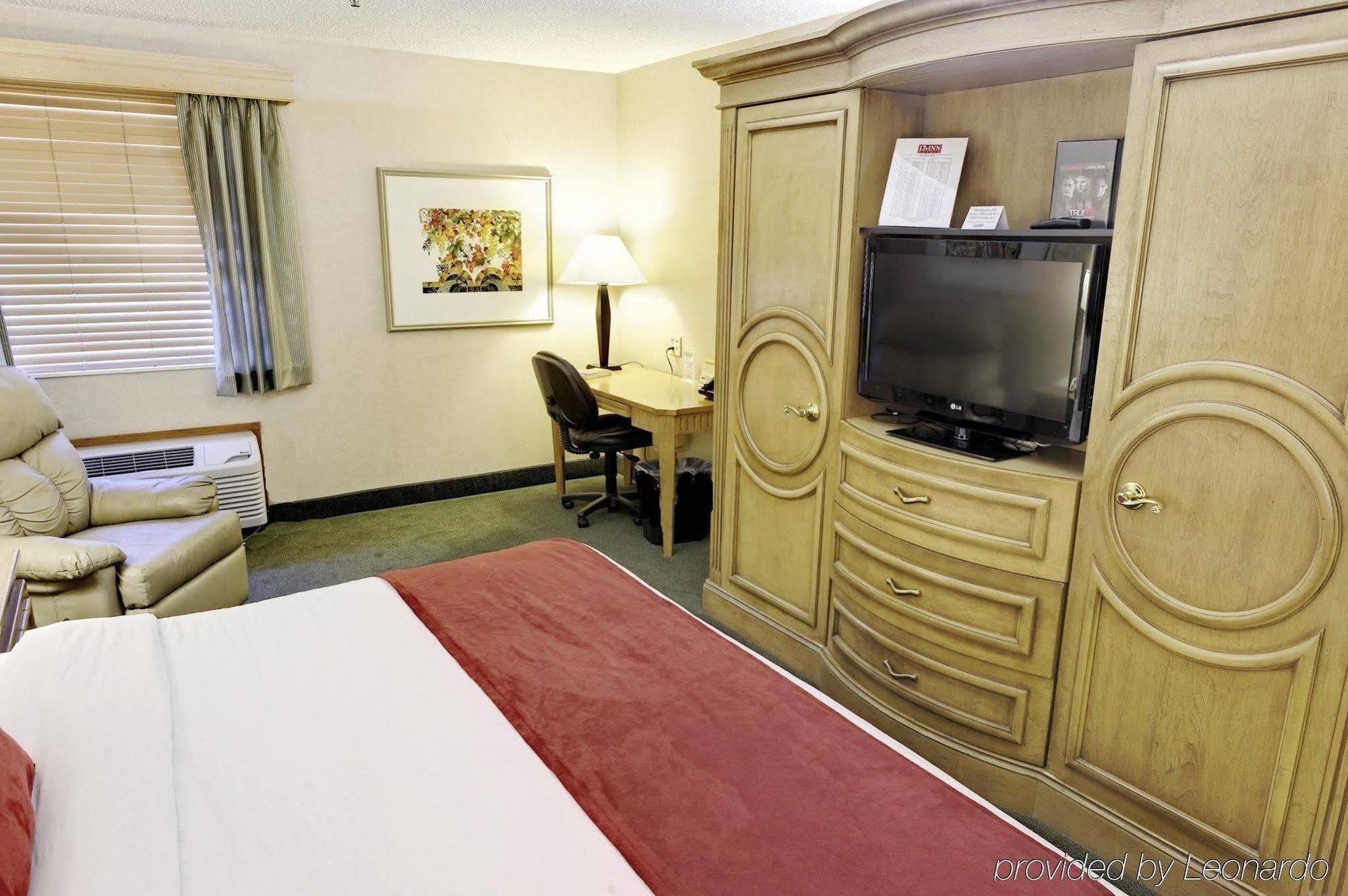 LivINN Hotel Cincinnati North/ Sharonville Esterno foto