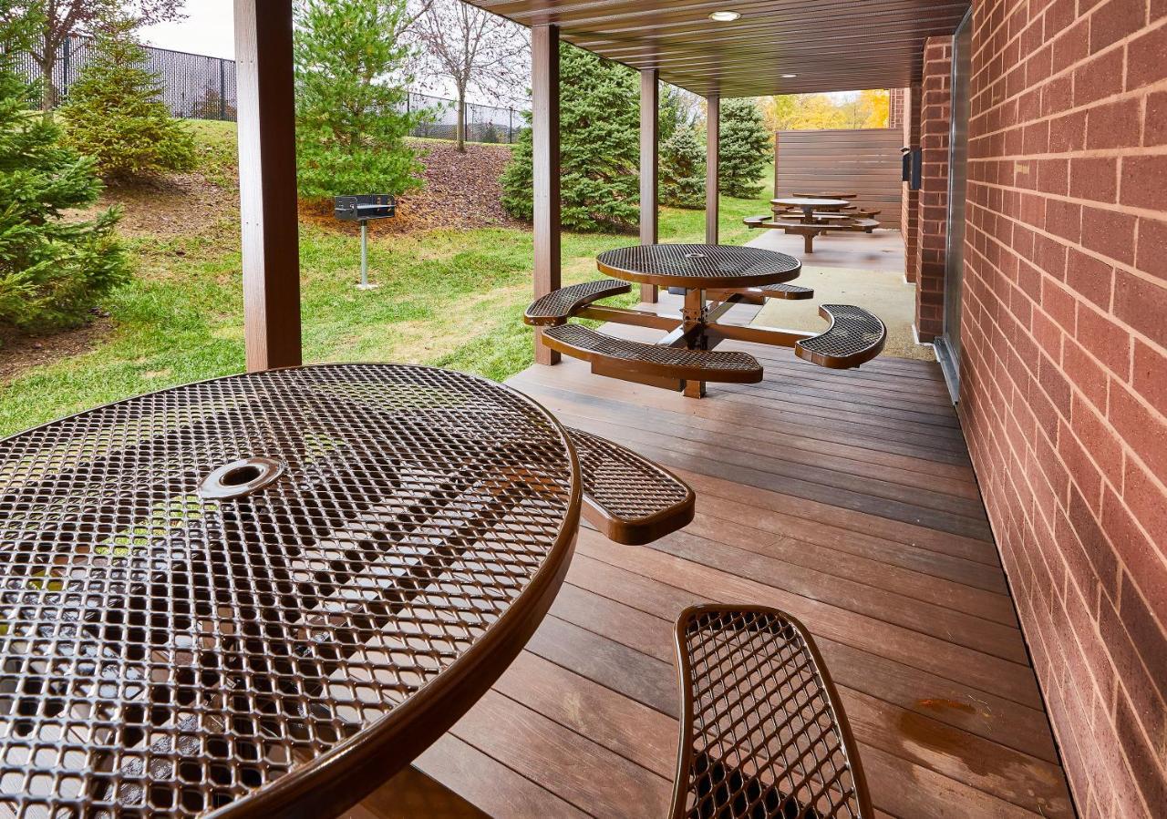 LivINN Hotel Cincinnati North/ Sharonville Esterno foto